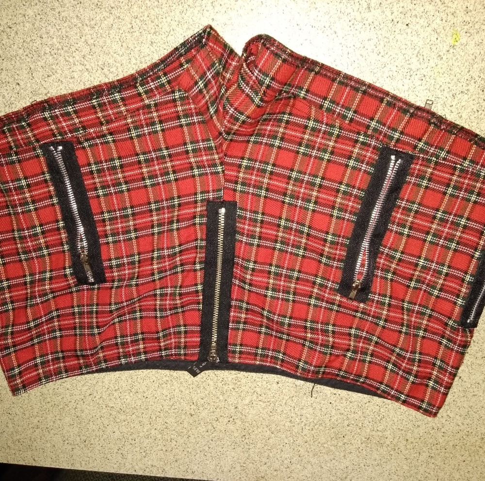 Vintage! Super low fat plaid hot pants size large
